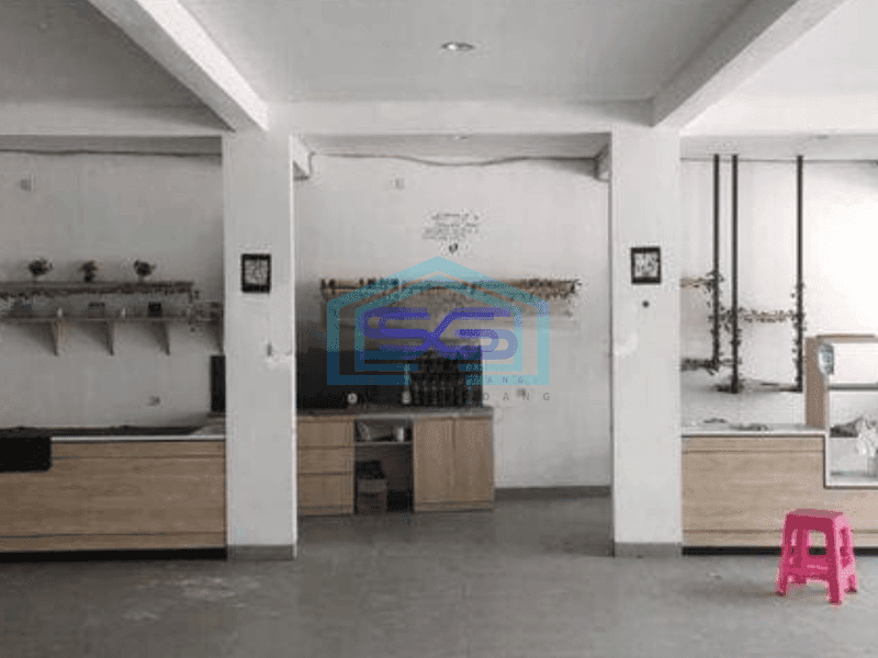 Disewakan ruko strategis di surabaya