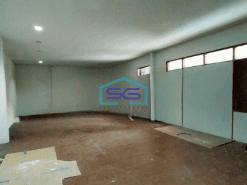 Disewakan Ruko 2 Lantai Luas Tanah  780 m² di Surya Sumantri Bandung