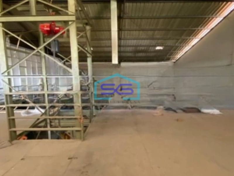 Dijual Gudang 2 Lantai Luas Tanah  425 m² Lokasi Cipondoh Tangerang