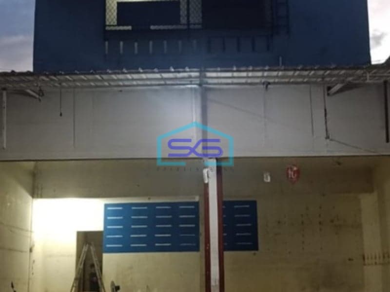 Disewakan Ruko 3 Lantai Luas Tanah 143 m² Lokasi Tanjung Priuk Jakarta Utara