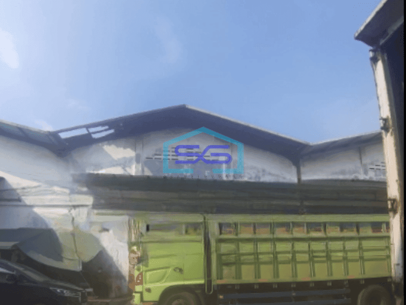 Dijual Gudang Akses Container Luas Bangunan  405 m² di Cengkareng Jakarta Barat