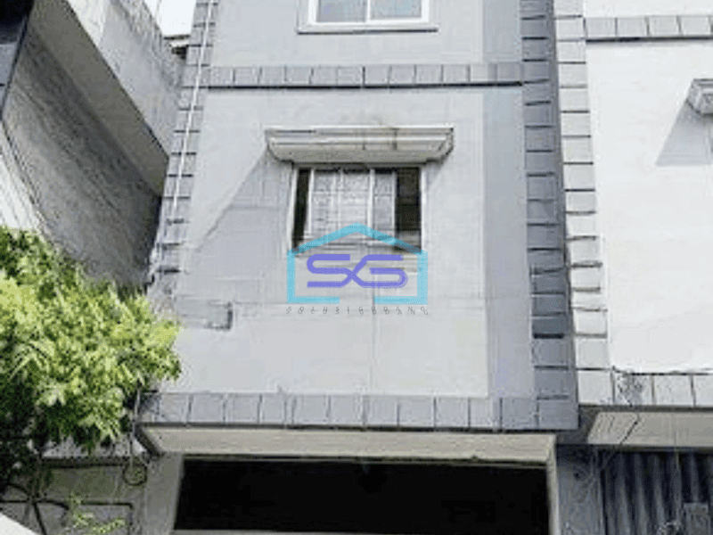 Disewakan Ruko 4 Setengah Lantai di Cideng Jakarta Pusat LB 324m2