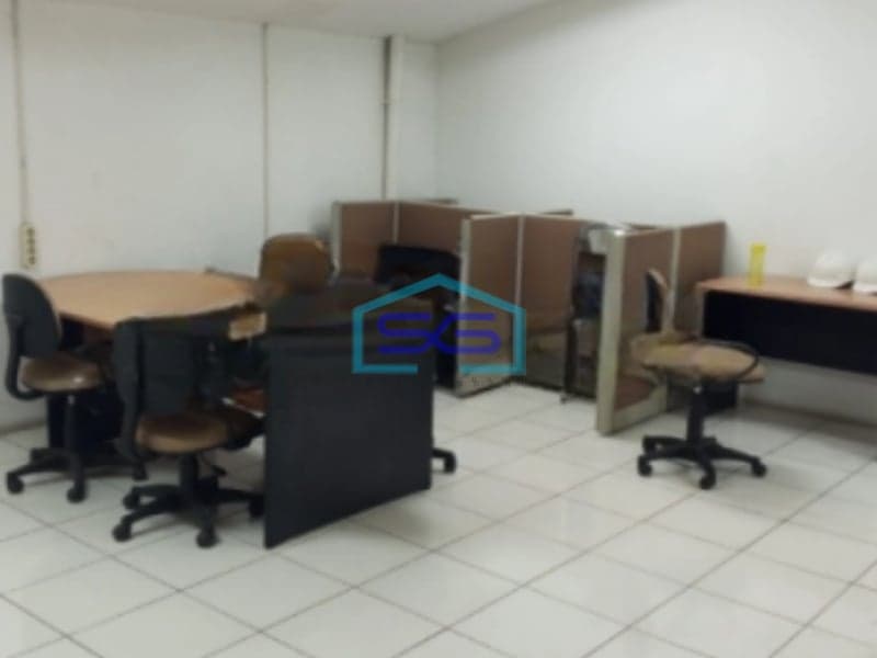 Dijual Cepat Gudang Luas Tanah  366 m² Lokasi di Daan Mogot Jakarta Barat