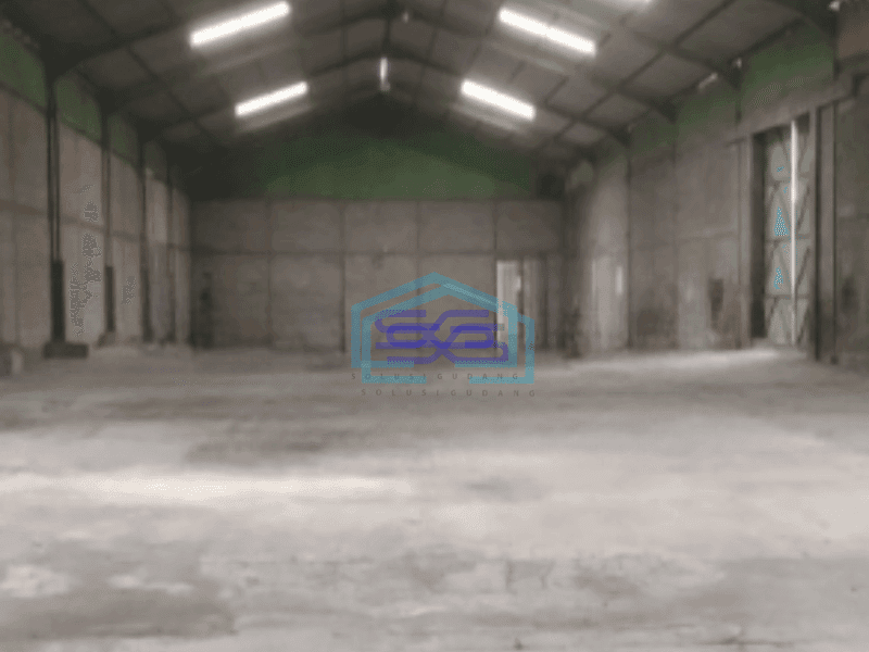 Disewakan Gudang Raya Margomulyo Siap Dipakai Ada Air Sumur Luas Bangunan 8000 m²