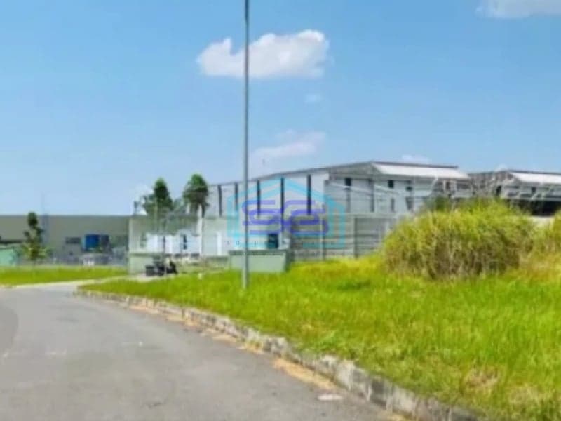 Dijual Cepat Tanah Industri Surya Cipta Karawang Timur Jawa Barat Luas Tanah 35000 m²