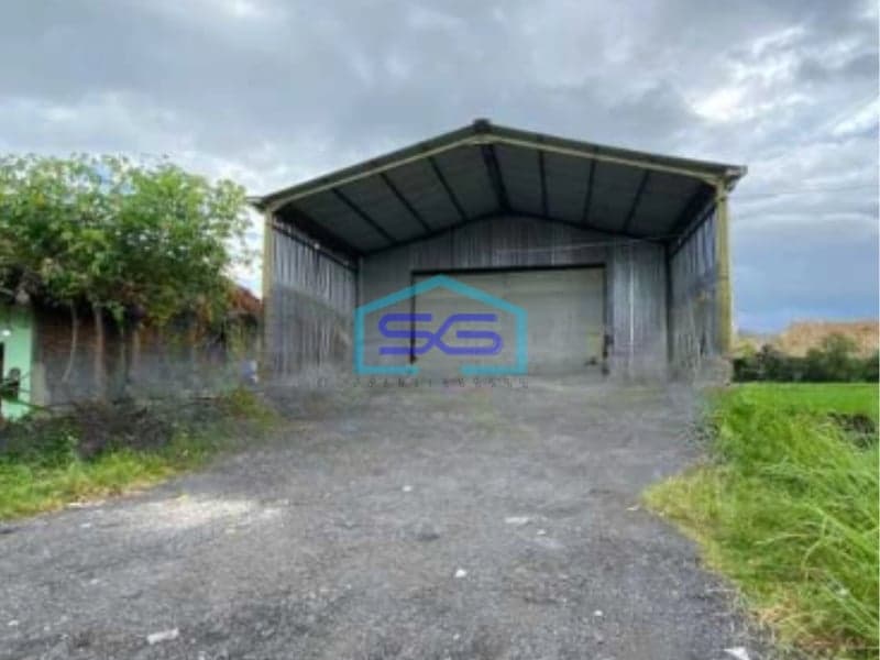 Disewakan Gudang Luas Bangunan  800 m² di Sleman Yogyakarta