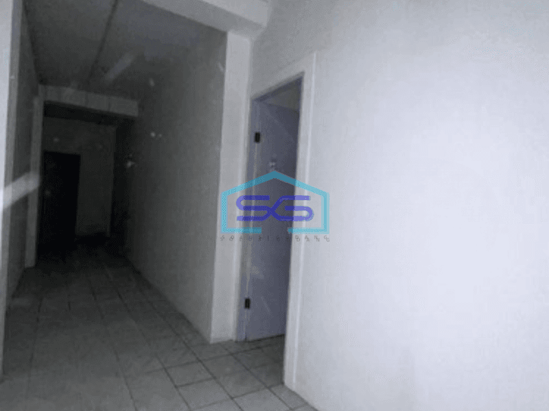 Disewakan Ruko 3 Lantai di Dekat Pasar Lama Tangerang