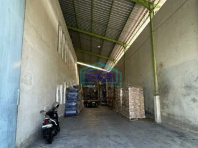 Disewakan Gudang Luas Bangunan 1792 m² Lokasi di Tangerang