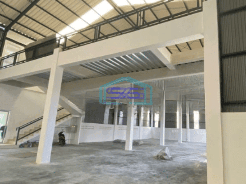 Dijual Gudang 1 Lantai Luas Bangunan 1013 m² Lokasi Cipondoh Tangerang