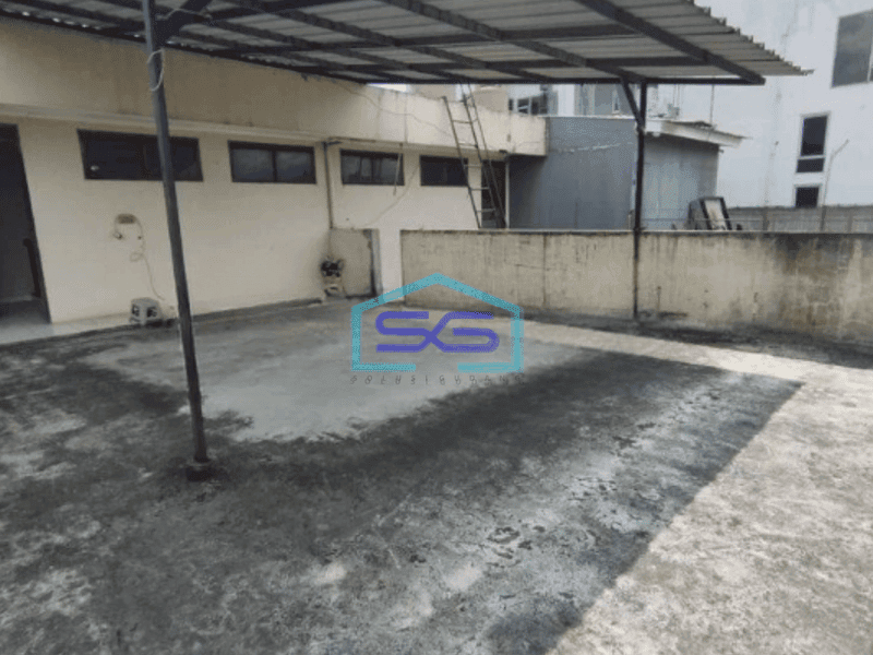 Disewakan Ruko Luas Tanah  235 m² di Gatot Subroto Pusat Kota Bandung