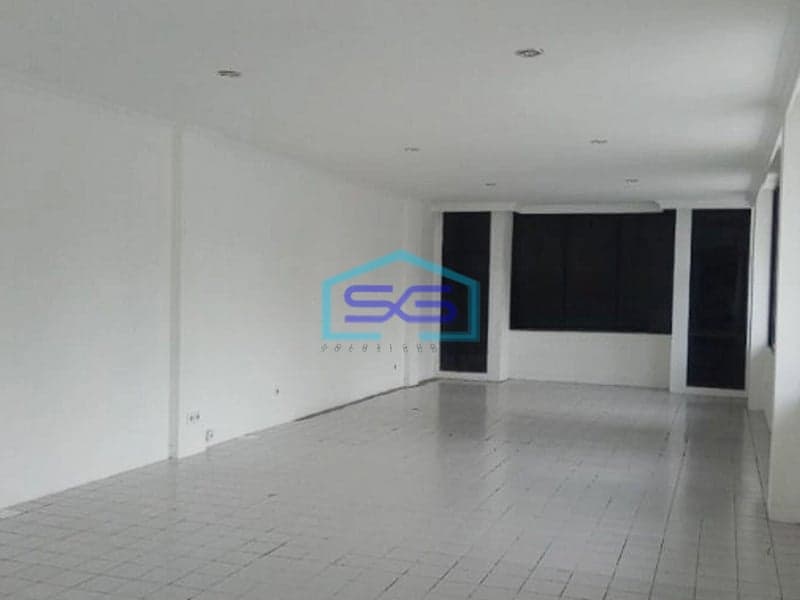 Dijual Gedung Jalan Boulevard Barat Kelapa Gading Jakarta Utara LB 600m2