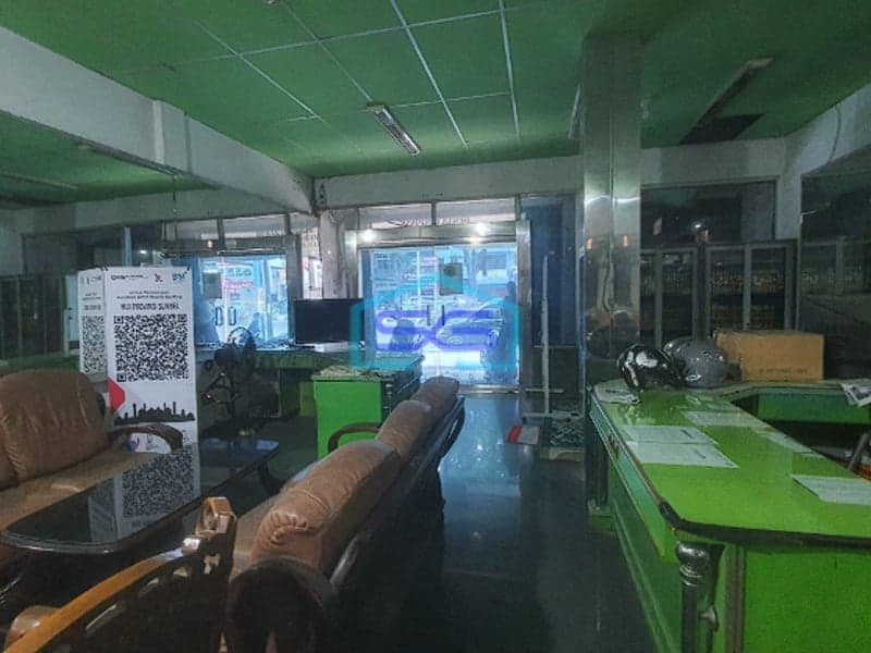Dijual Cepat Ruko 3 Lantai, Posisi Hook di Jalan Jendral Sudirman Palembang LB 270m2