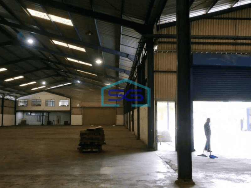 Disewakan Gudang Dengan Loading Dock Di KBN Marunda Jakarta Utara LT 2500m² Bagus
