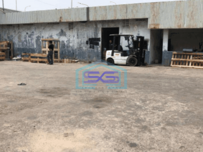 Dijual Gudang Jalan Raya di Tanjung Priuk Jakarta Utara