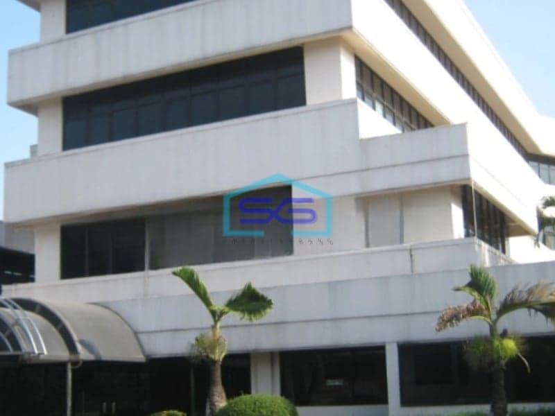 Dijual Pabrik Luas Bangunan  44377 m² Lokasi Bebas Banjir di Gunung Putri Bogor