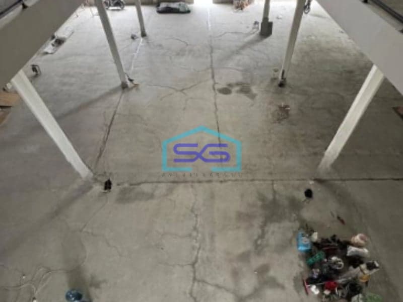 Disewakan Gudang Ada Kantor Luas Bangunan 1200 m² Lokasi di Kapuk Kamal Jakarta Barat