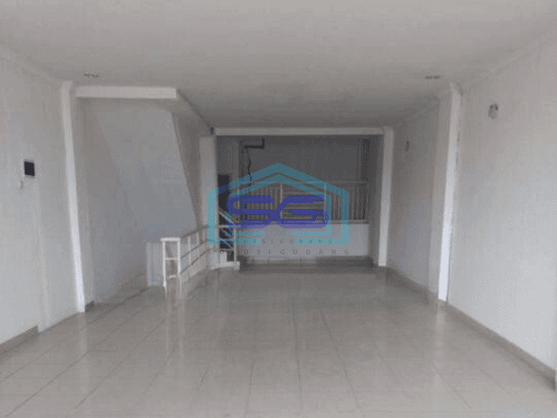 Disewakan Ruko ex Sicepat di Taman Sari Jakarta Barat