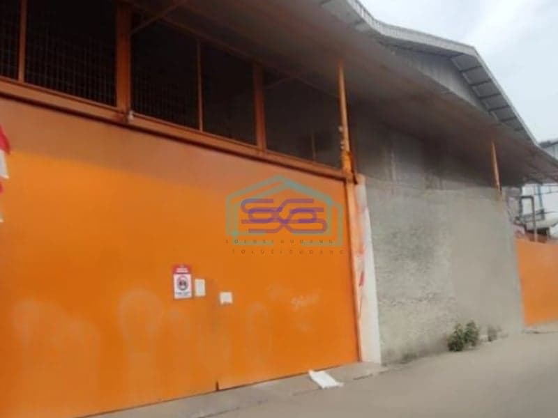 Dijual Gudang Luas Tanah 1600 m²  Akses Container di Kapuk Kamal Jakarta Barat