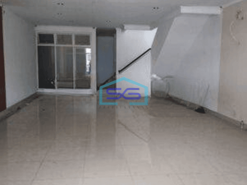 Disewakan Ruko Emerald Green Bsb City Blok A Hadap Uptown Mall