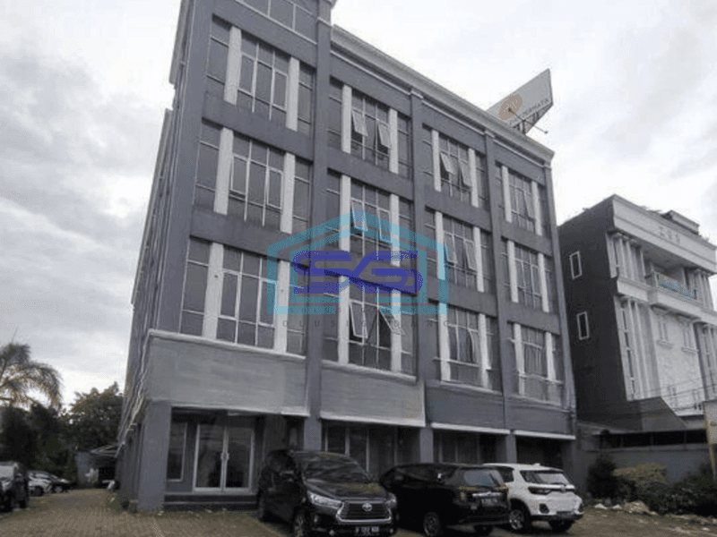 Disewakan Ruko 4 Lantai di Matraman Jakarta Timur