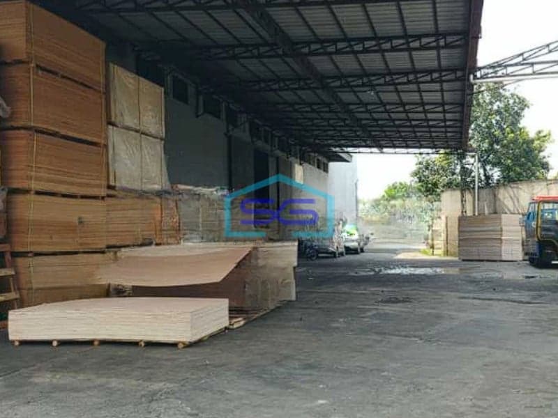 Dijual Ruko Strategis 5 Gandeng Plus Gudang Besar Di Jati Asih Bekasi LT 3090m2