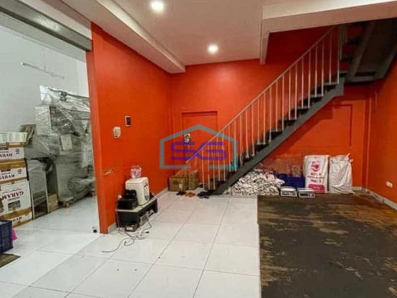 Dijual Ruko Murah 3 Lantai di Hook Suryani Dalam Bandung Kota Luas Bangunan 160m2
