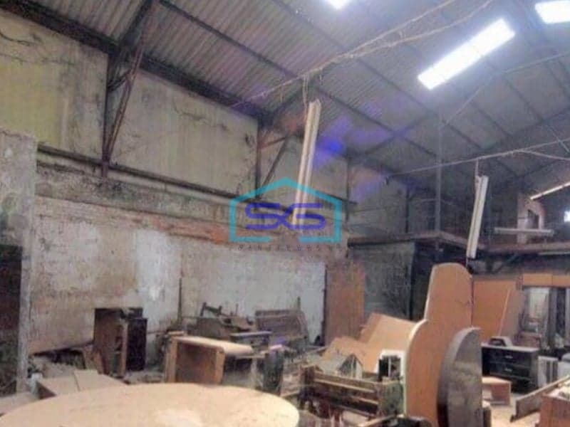 Dijual Gedung + Gudang Bagus SHM di Sayap Sudirman, Bandung LT 762m2