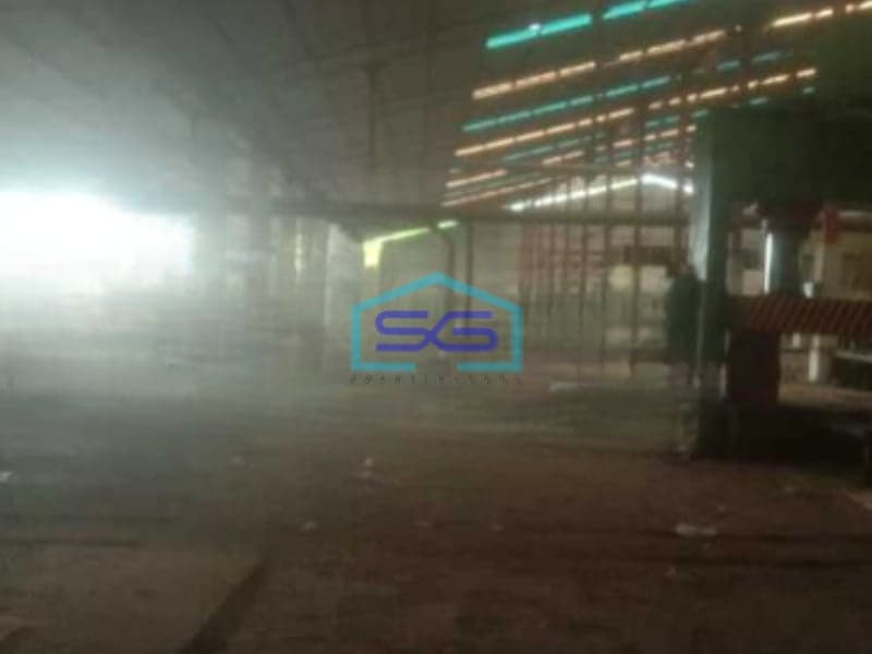 Dijual Gudang Luas Bangunan 7000 m² Lokasi Sukoharjo Jawa Tengah Akses Container