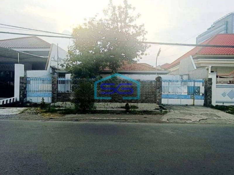 Dijual Ruko Raya Dharma Husada Surabaya Lokasi Strategis LT 465m2