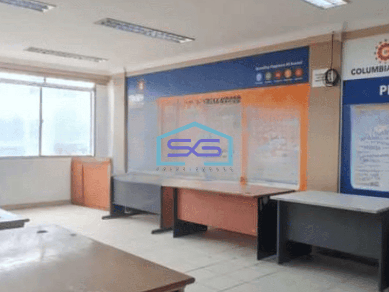 Disewakan Ruko Luas Bangunan  1080 m² Lokasi Strategis di Gambir Jakarta Pusat