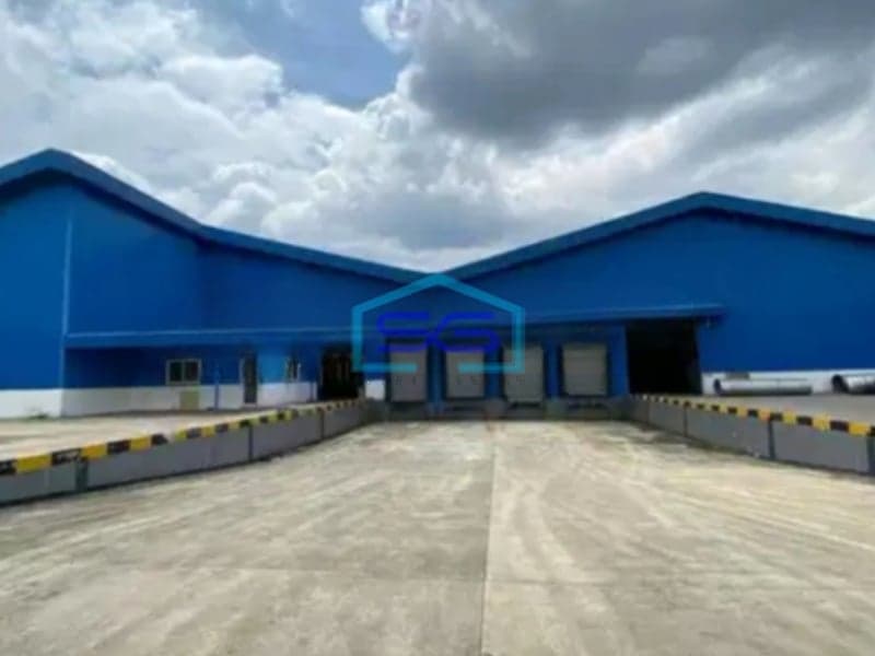 Dijual Cepat Pabrik/Gudang Kawasan Industri Delta Silicon Cikarang LT 9720m2