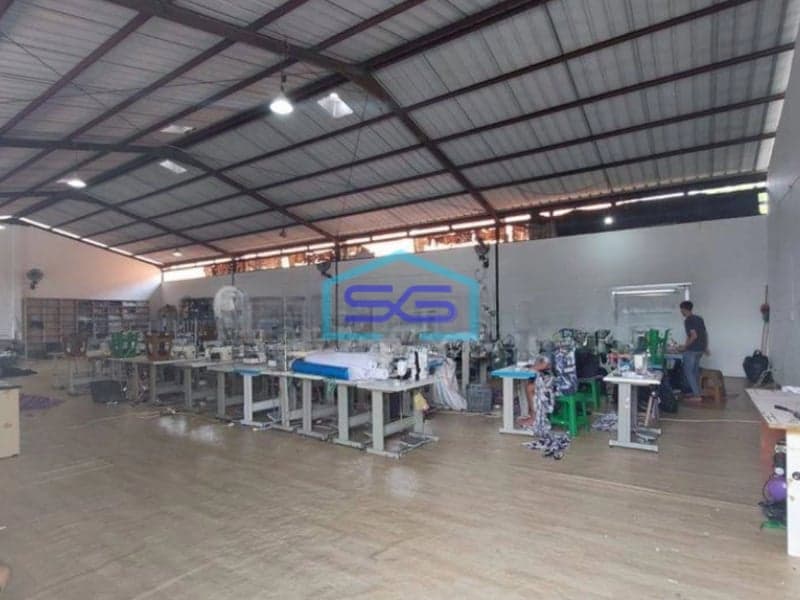 Dijual Gudang Murah Dekat Tol di Cigondewah Bandung LT 3483m2