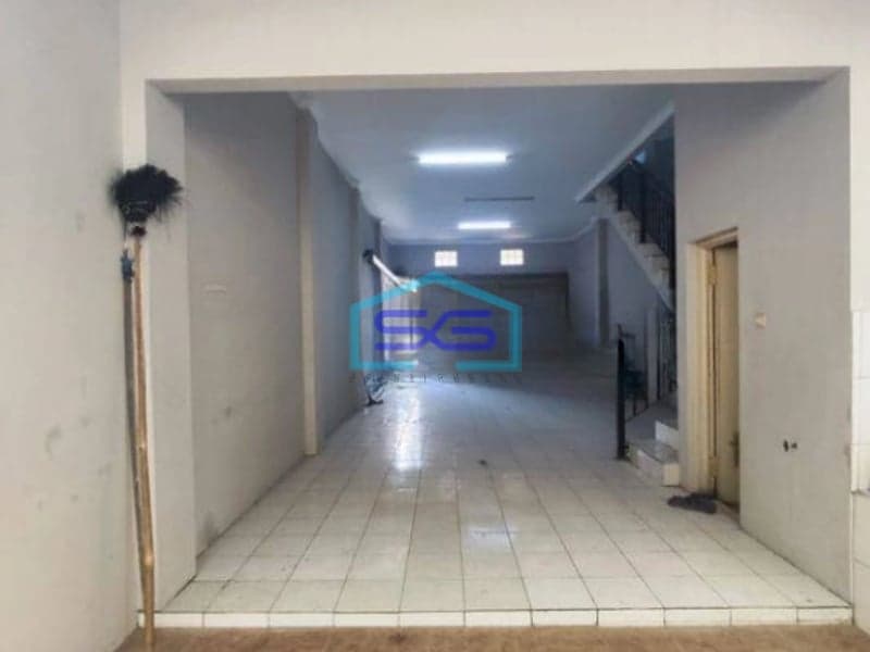 Disewakan Ruang Usaha di Sukamenak Bandung SHM LT 400m2
