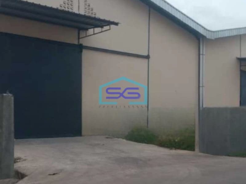 Disewakan Gudang Akses Container 40 Feet Luas Bangunan 700 m² Lokasi Tangerang