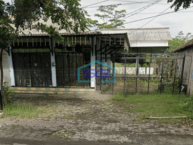 Dijual Cepat Ruang Usaha di Kota Kediri Luas 383m2 Lokasi Strategis