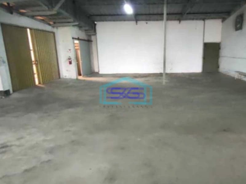 Dijual Pabrik Lokasi Bebas Banjir Luas Tanah 27070 m² di Pasar Kemis Tangerang