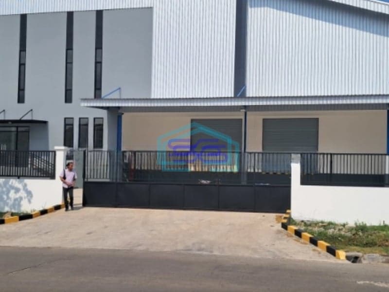 Disewakan Gudang Delta Silicon Lippo Cikarang Jawa Barat Luas Bangunan  4096 m²