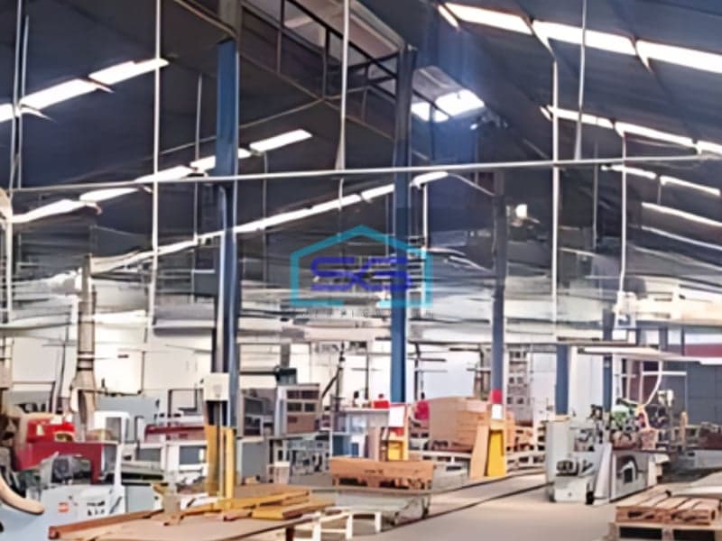 Disewakan Gudang Pabrik LT 6000m2 Jalan Raya Narogong Cikiwul Bantar Gebang Bekasi