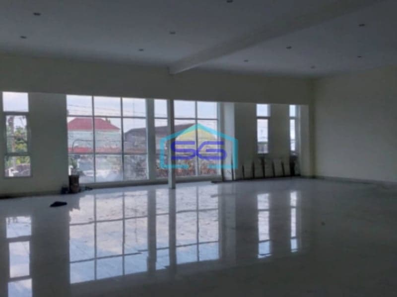 Disewakan Ruko Sangat Strategis Untuk Usaha di Colomadu Solo LB 380m2