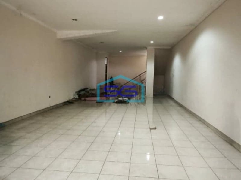 Disewakan Ruko Bagus Lokasi Premium Pusat Komersial di Sudirman Bandung LB 300m2