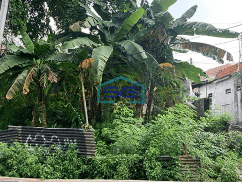 Dijual Tanah Bonus Bangunan Di Kemang, Jakarta Selatan LT 2500m2