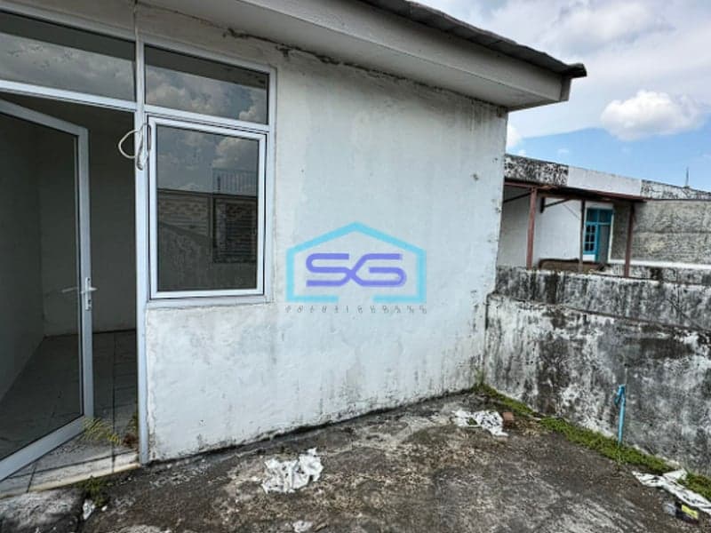 Disewakan Ruko 3 Lantai di Jalan MP Mangkunegara Kenten Palembang LB 288m2