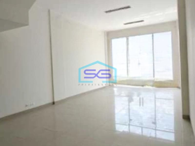 Disewakan Ruko 3 Lantai Luas Bangunan 198 m² Lokasi Summarecon Bandung