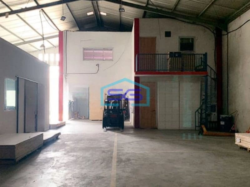 Disewakan Gudang Bandara Mas Tangerang Blok S 3 Gandeng Bentuk L 2 Lantai LB 1800m2
