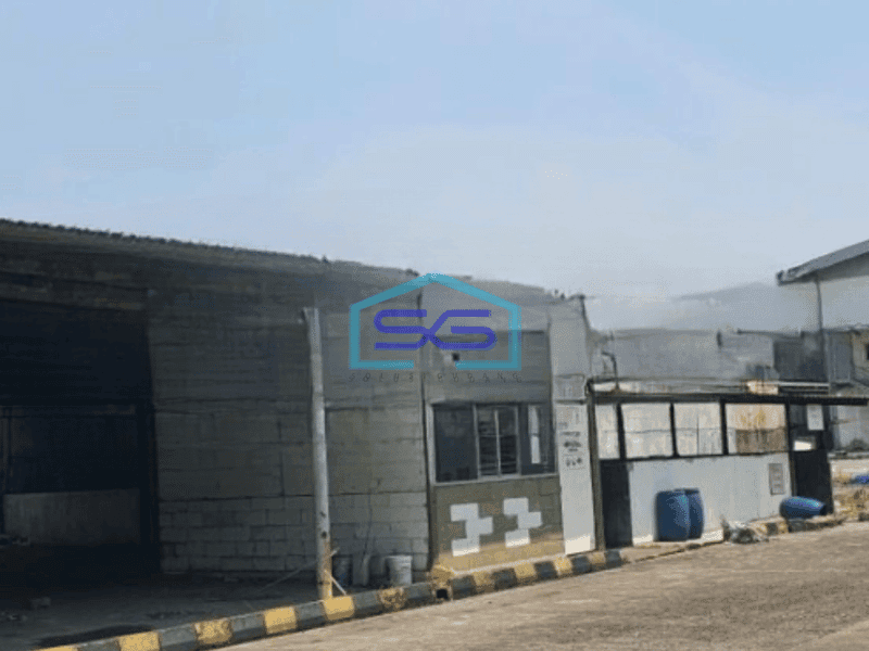 Dijual Gudang Akses Container Luas Bangunan 4000 m² di Cengkareng Jakarta Barat