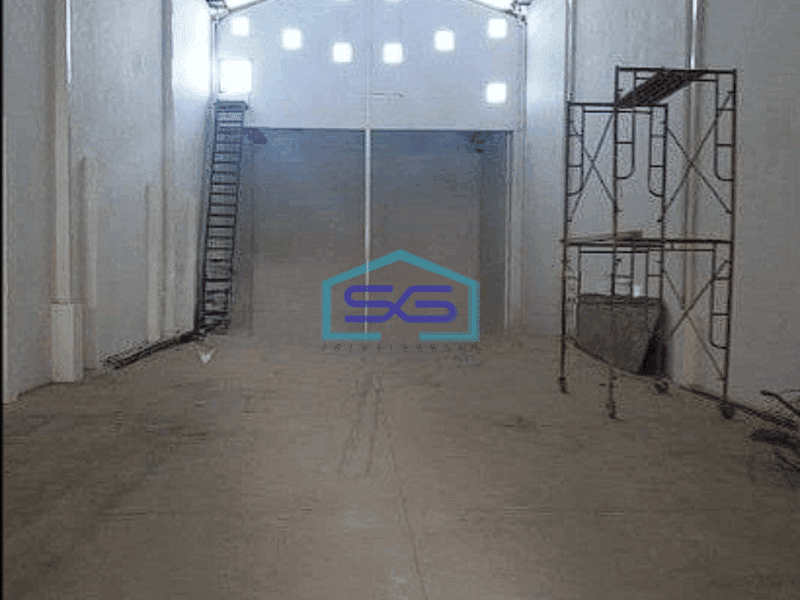 Dijual Gudang di Raya Gilang Taman Krian Sidoarjo Bisa Untuk Industri LB 675m2