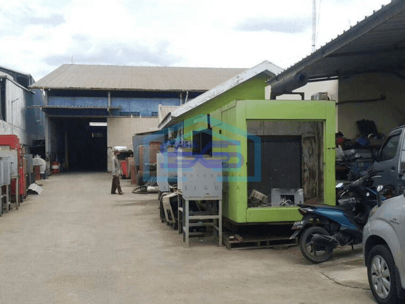 Dijual Gudang Aktif Salembaran 2000 m²