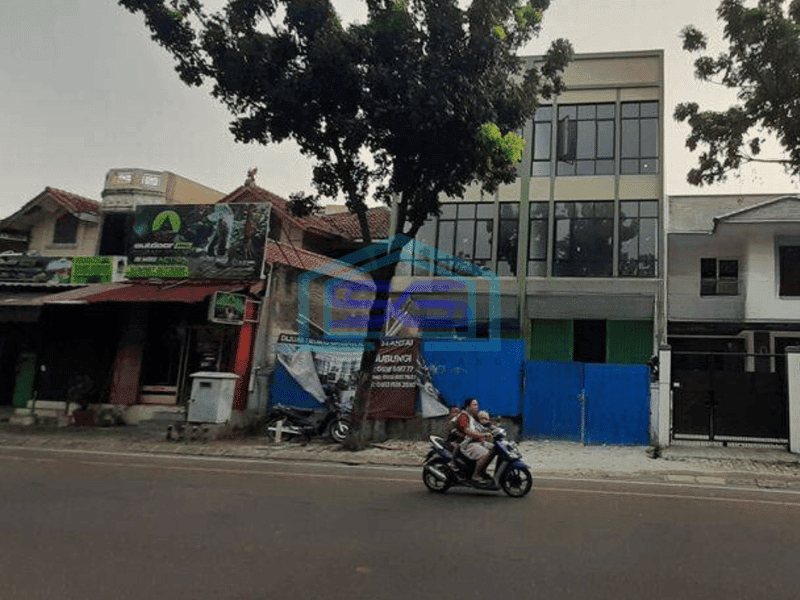 Dijual Ruko baru di jalan Bulevard Graha Raya Tangerang Selatan