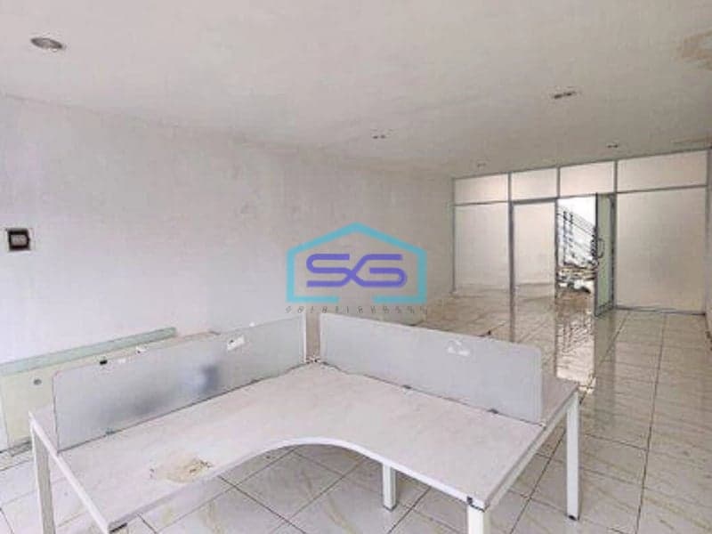 Disewakan Ruko 3 Lantai di Muara Karang Jakarta Utara LB 248m2