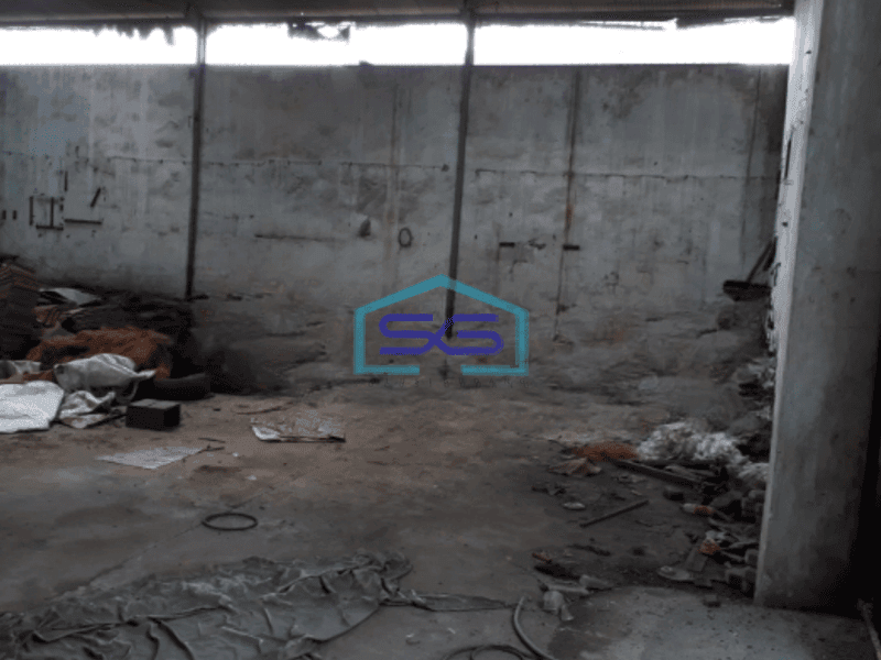 Dijual Gudang Luas Bangunan  1200 m2 Ada Kantor Lokasi Taman Sidoarjo